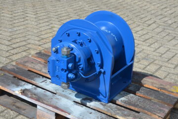 Tugger winch 10t met lierbediening